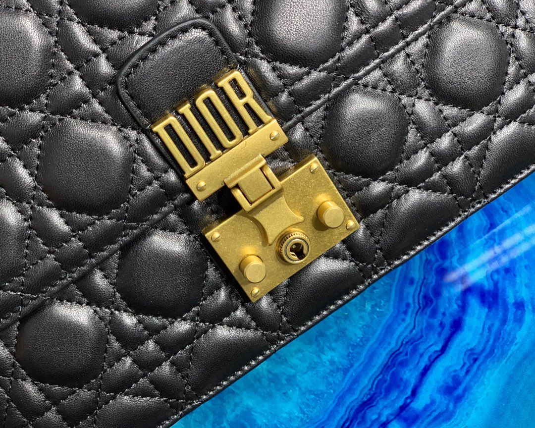 Dior Addict Chain bag