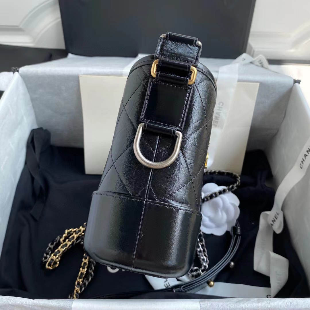 Gabrielle Classic Bag