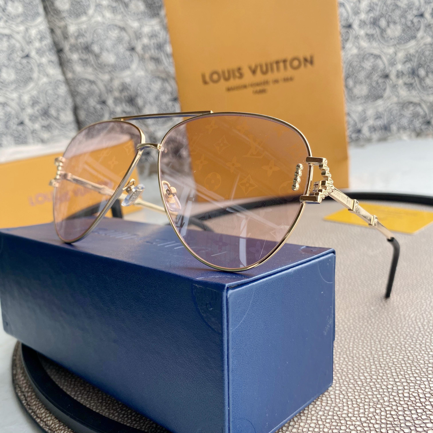 SATURNINO EYEWEAR