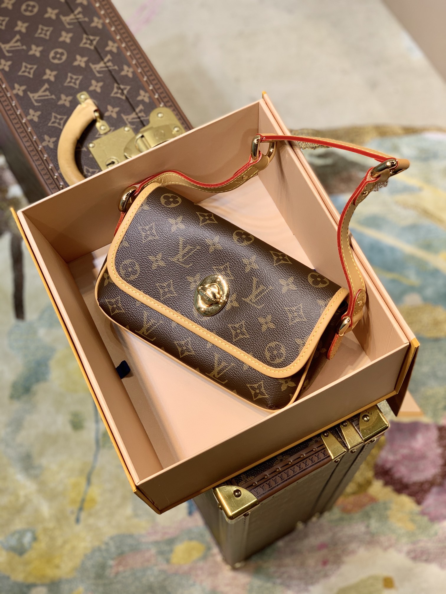 Louis Vuitton Tikal PM