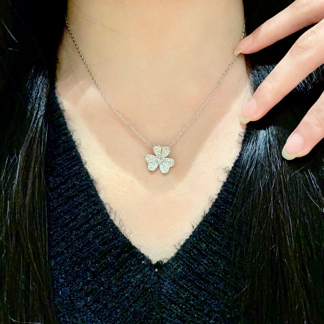 Van Cleef Vintage Alhambra Necklace