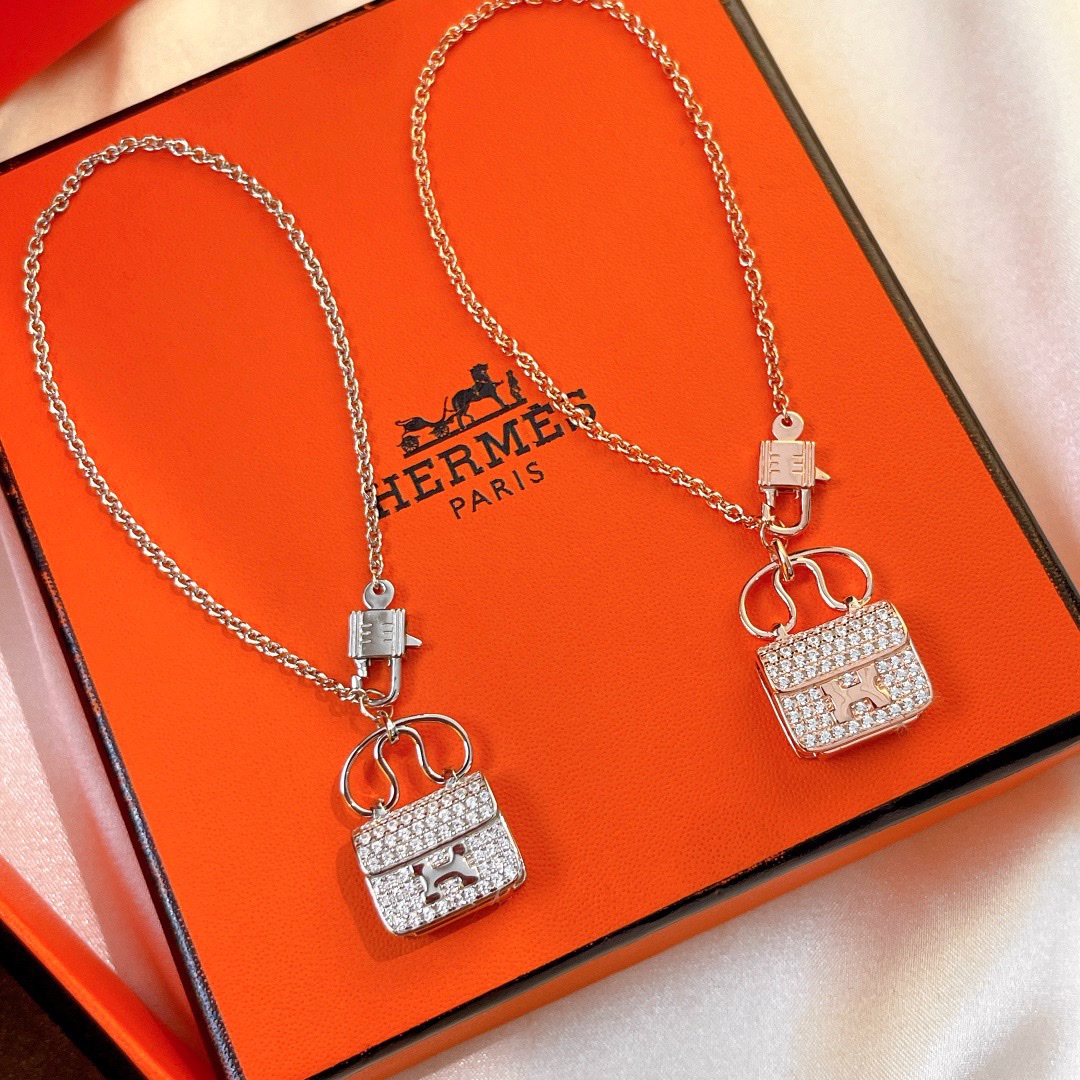 Hermès Amulettes Constance Bracelet