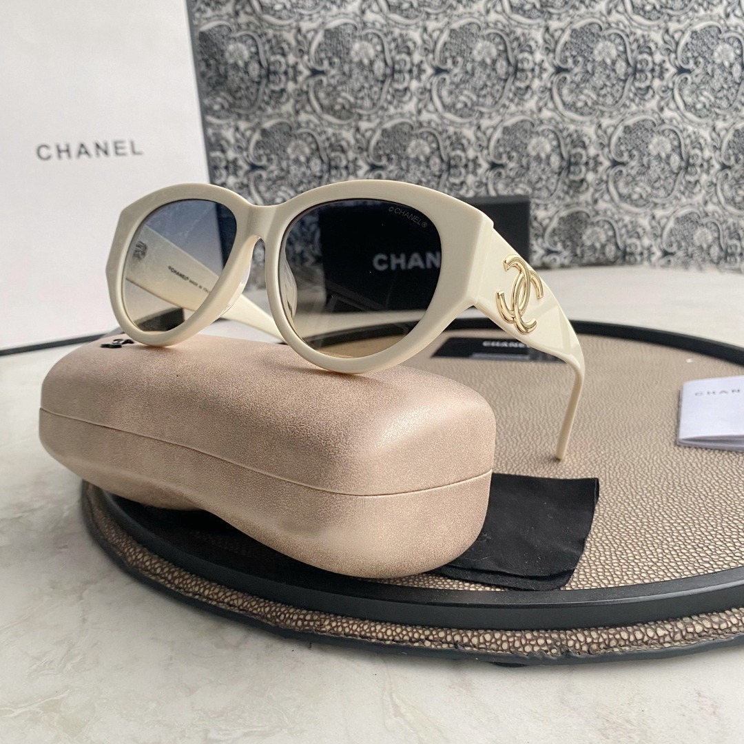Vintage Sunglasses