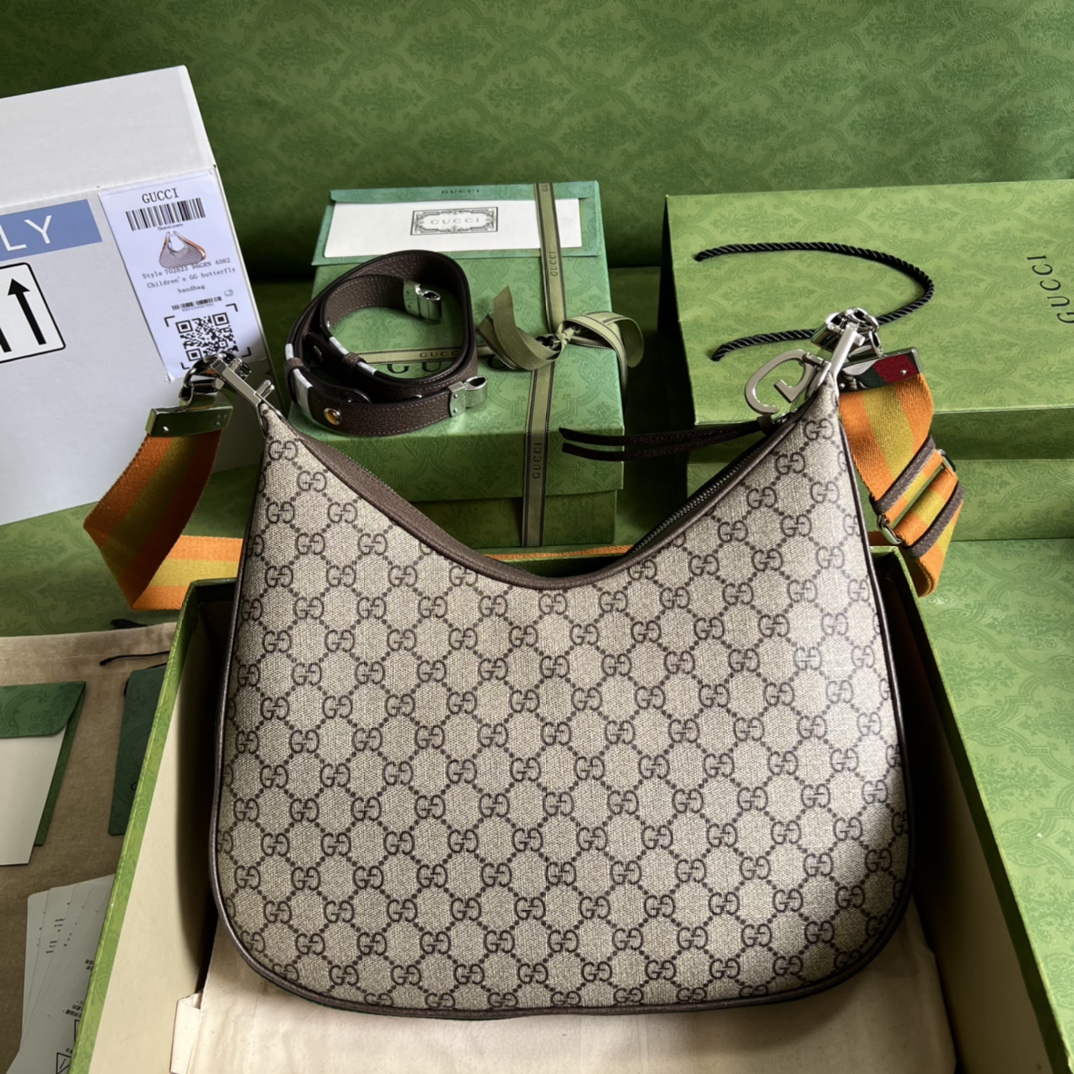 Gucci Attache large shoulder bag