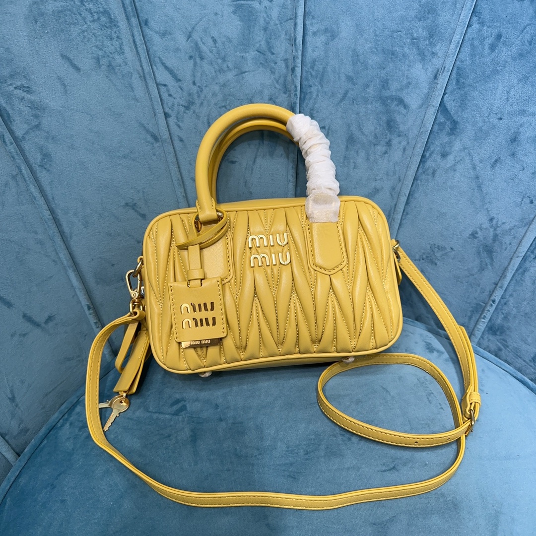 Matelassé Soft bag