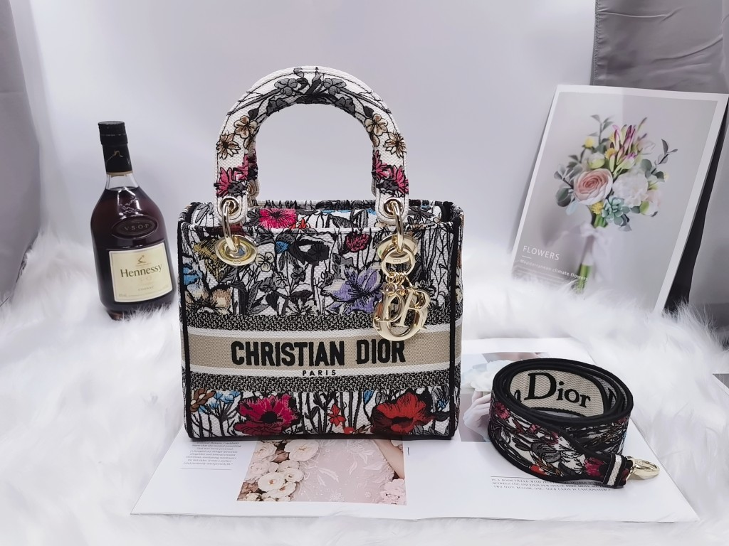Lady Dior