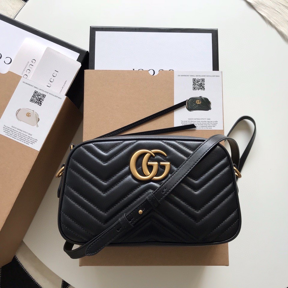 LARGE GUCCI SHOULDER