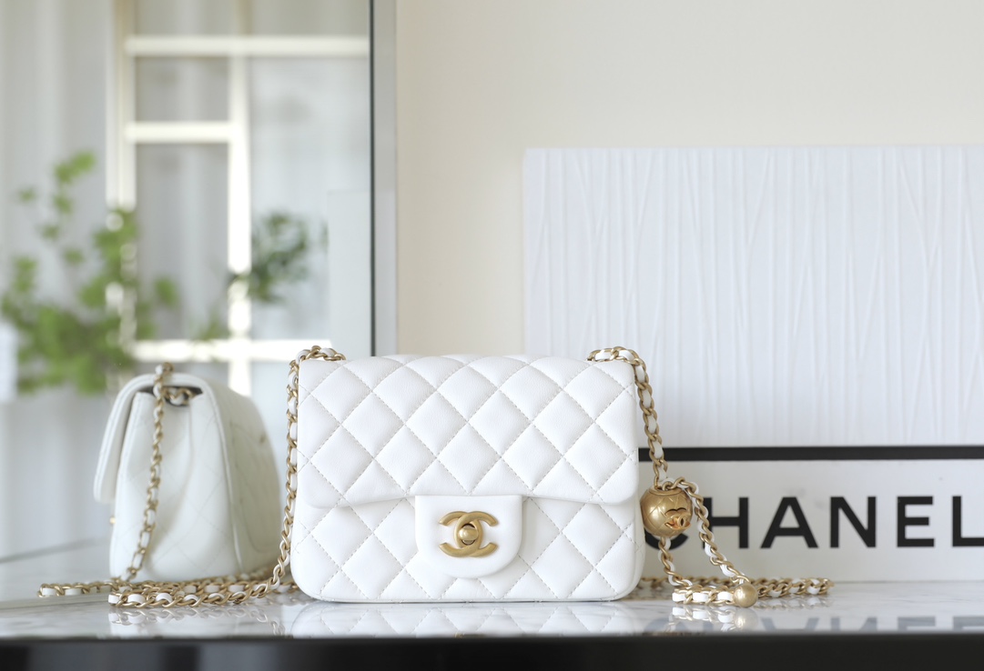 Chanel 24
