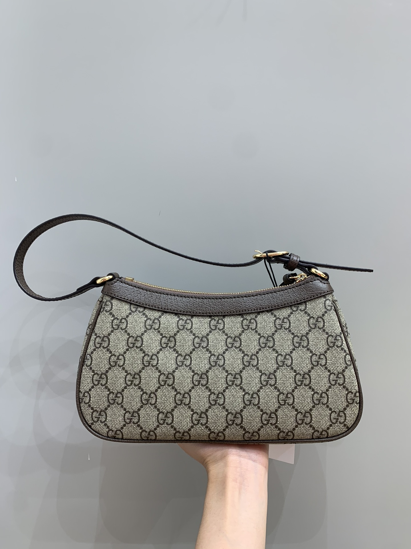 Ophida shoulder bag