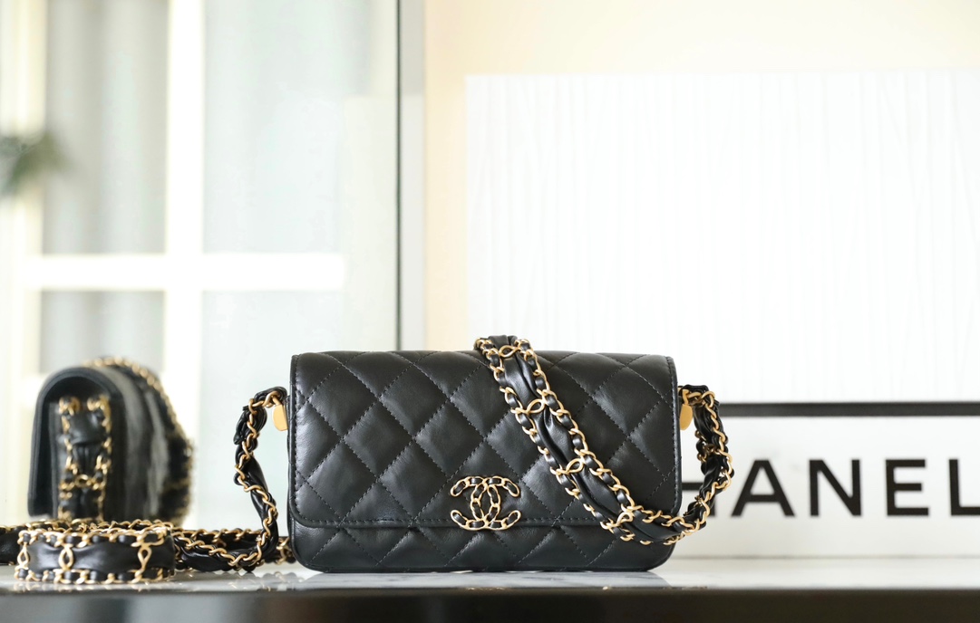 Flap bag