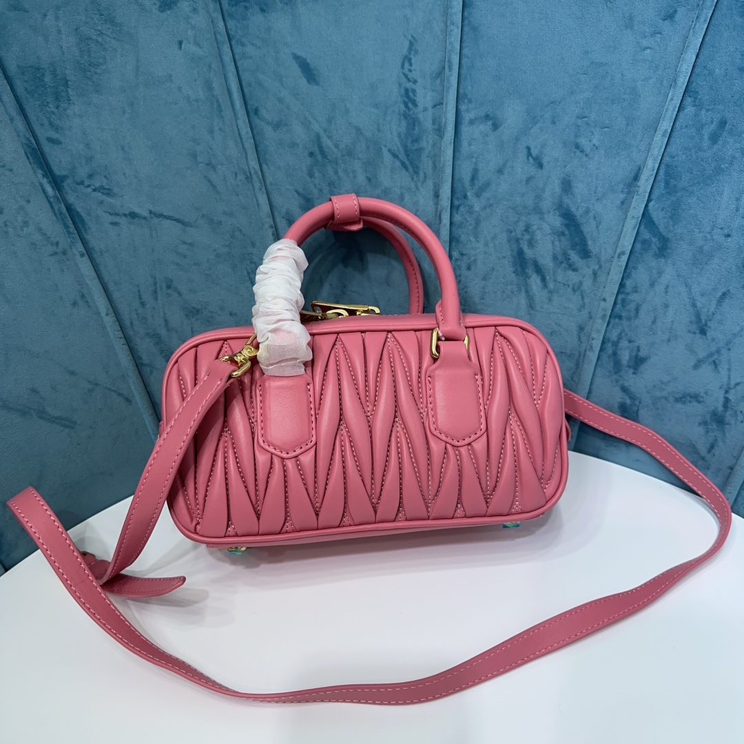 Matelassé Soft bag