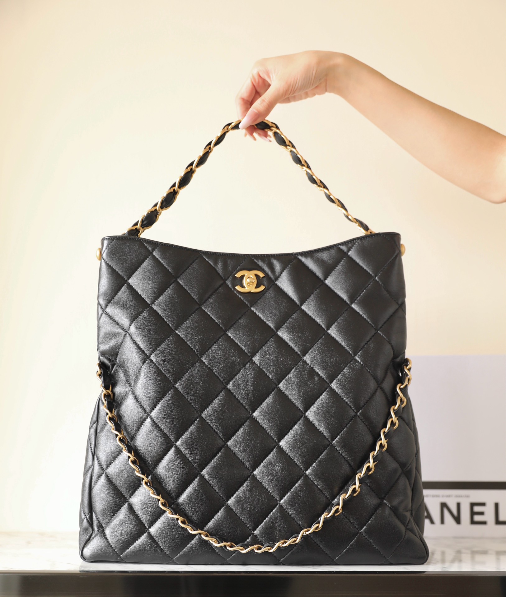 Chanel 24P
