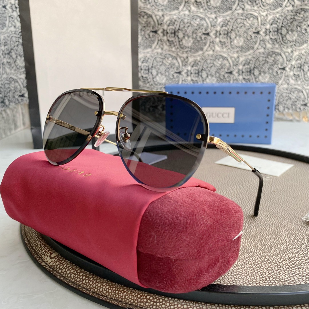 Gucci new sunglasses