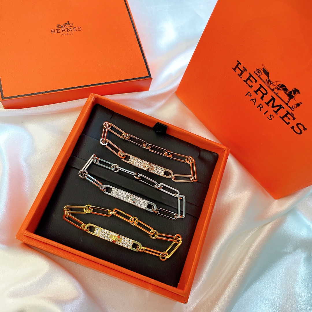 Hermès Kelly Bracelet