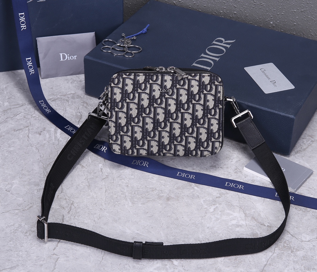 Dior Men’s Shoulder bag
