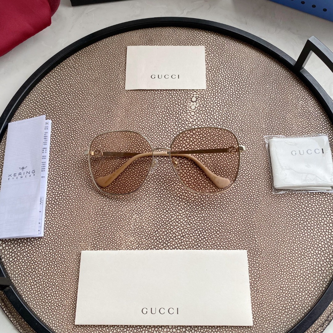 Gucci – GG0724S Gold