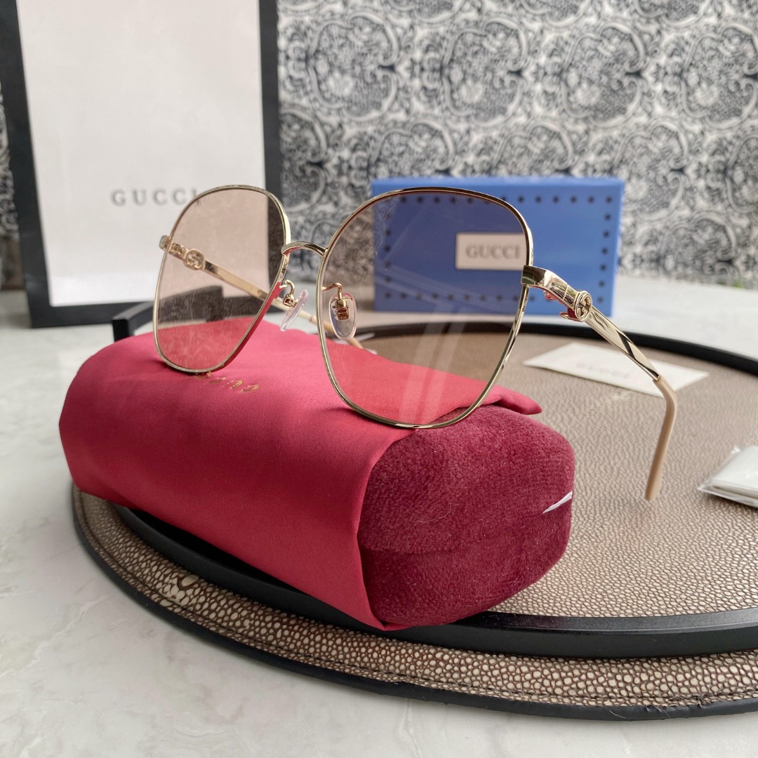 Gucci – GG0724S Gold