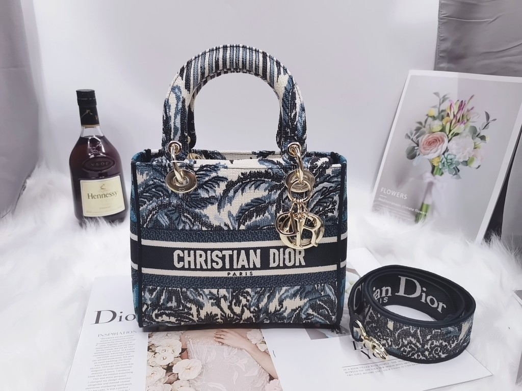 Lady Dior