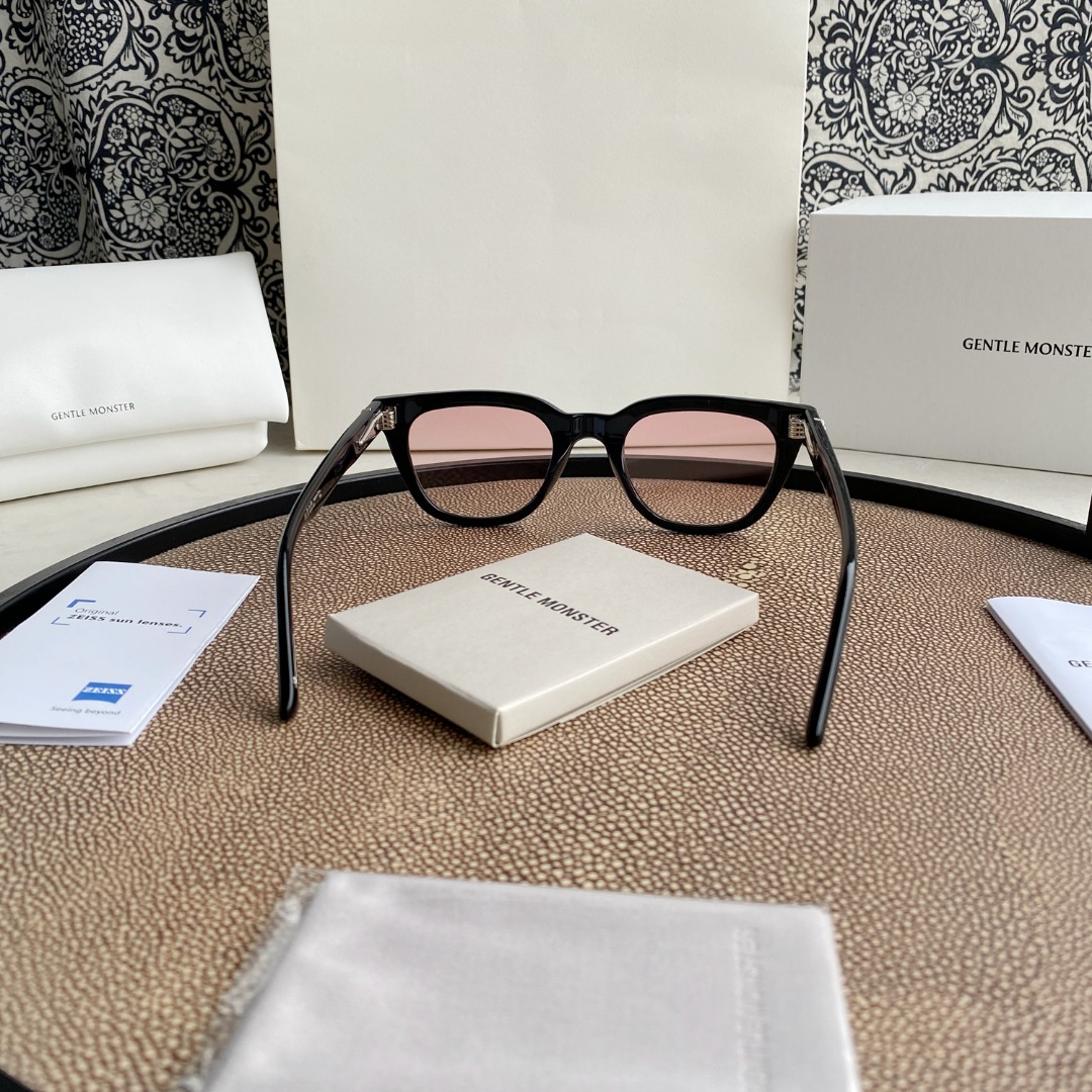 Gauss Sunglasses