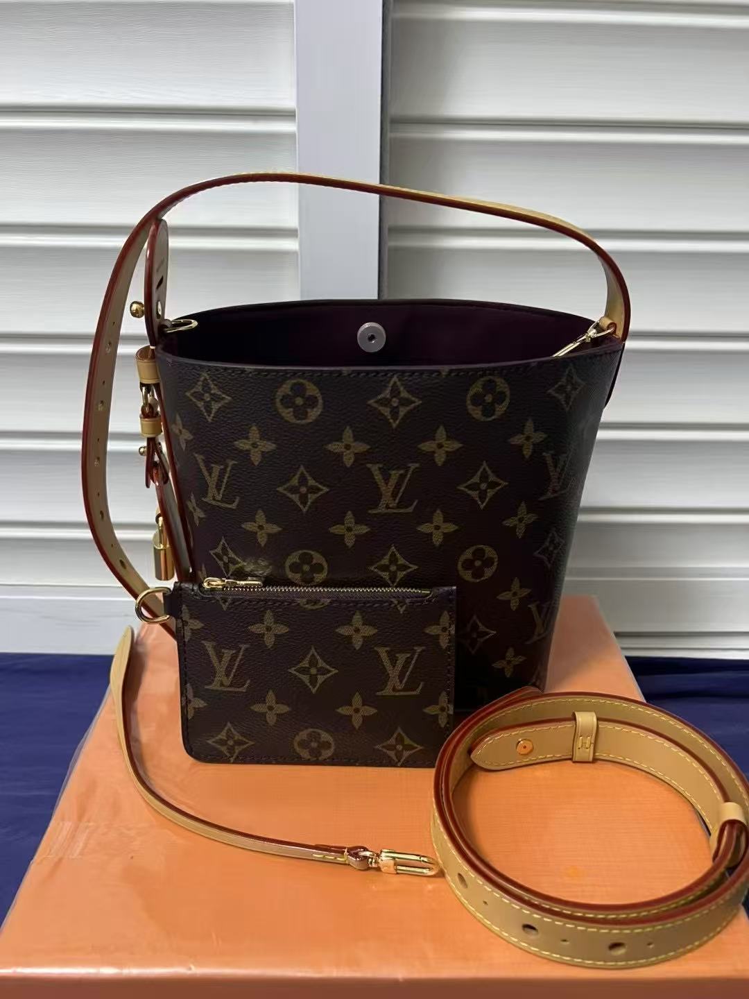 Louis Vuitton All In BB