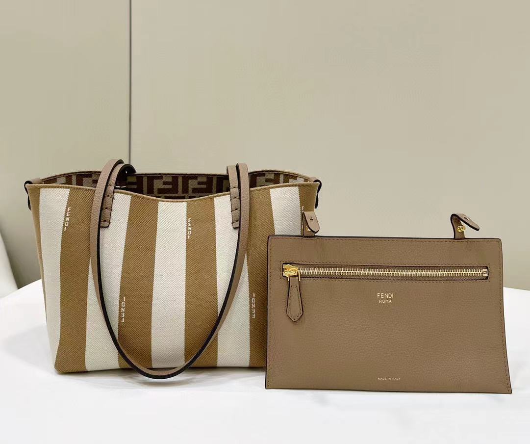 Fendi Tote Medium