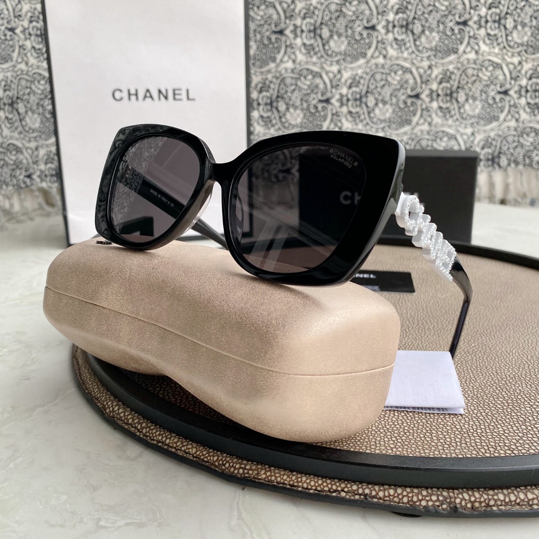 Square Sunglasses