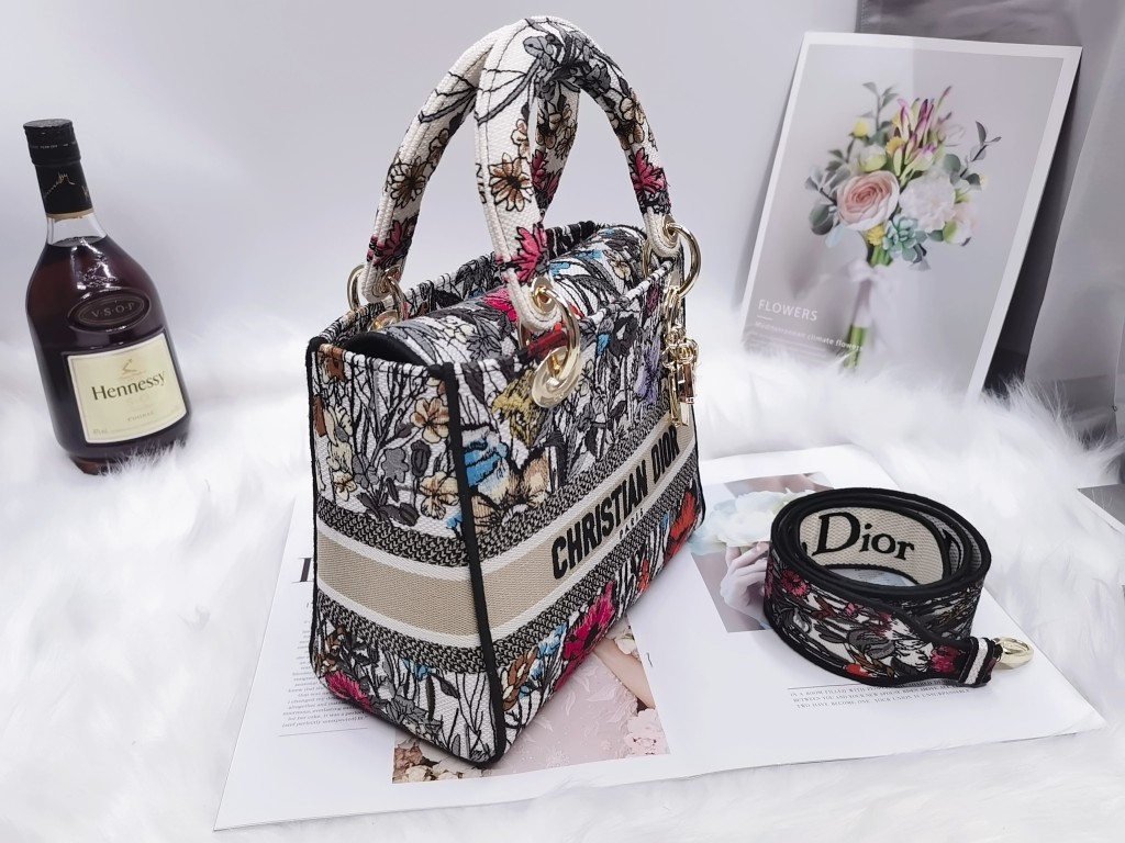 Lady Dior