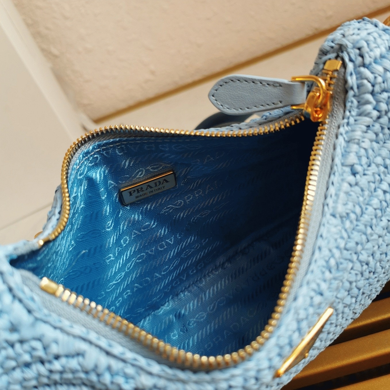 Prada Re-Edition Shoulder Bag Fake in Blue