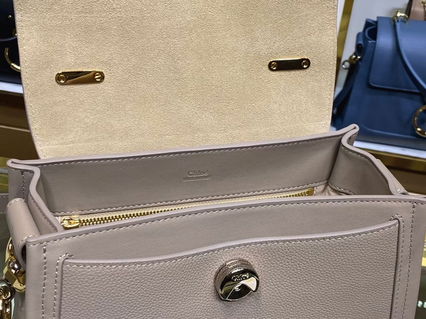 Top Quality Replica Chloe Small Tess Day Bag In Grey Grained Leather