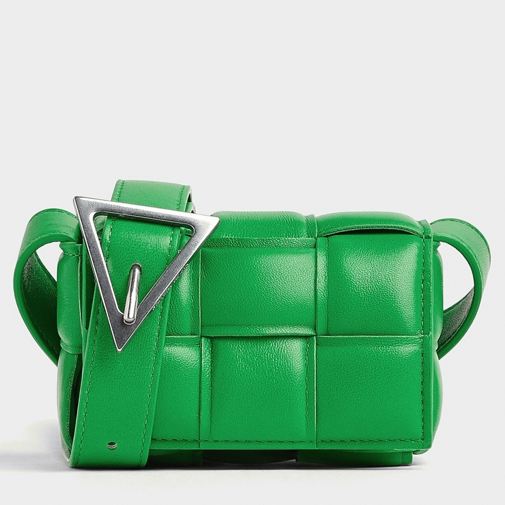 Top Quality Knockoff Bottega Veneta Candy Padded Cassette Bag In Parakeet