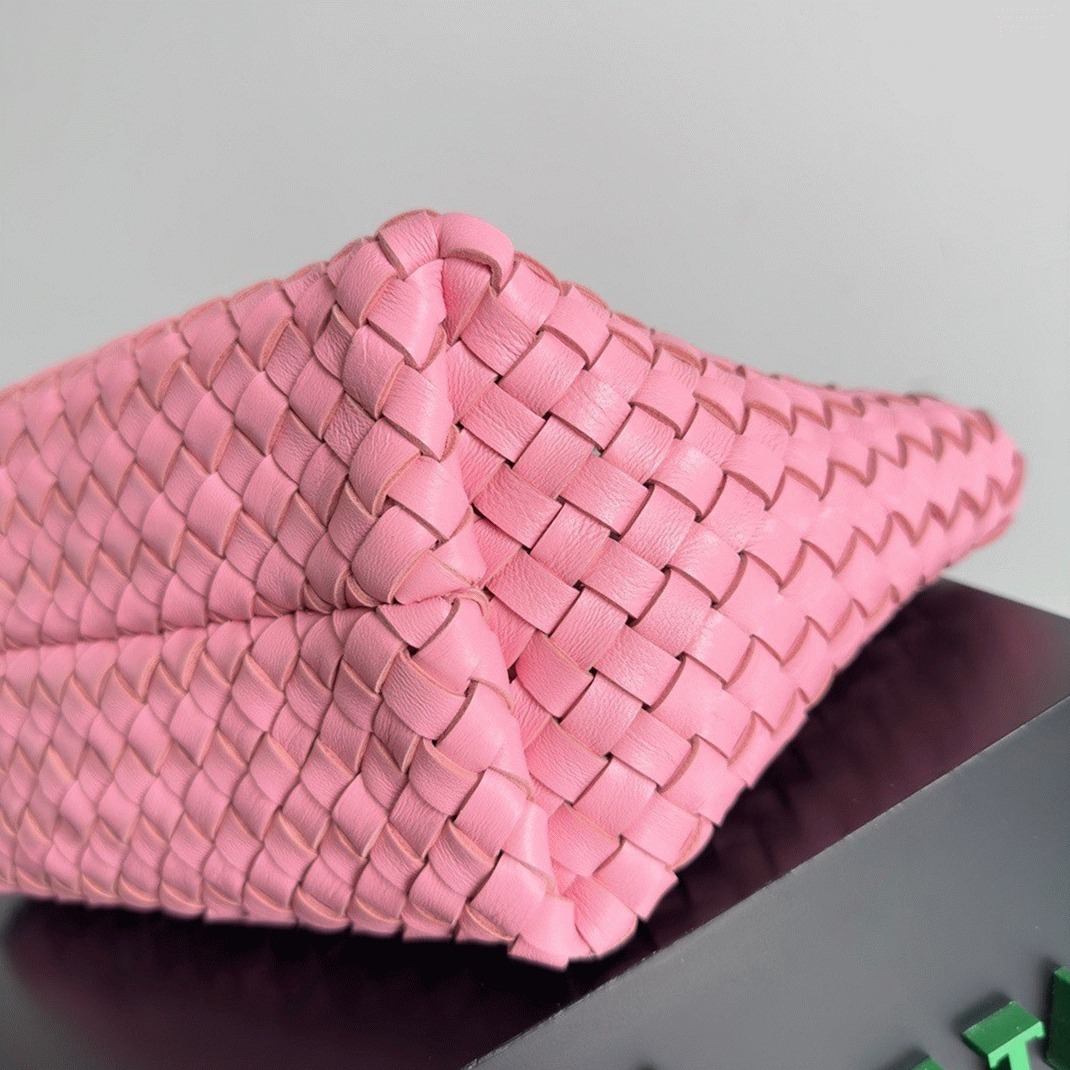 Top Quality Replica Bottega Veneta Cabat Mini Bag In Pink Intrecciato Lambskin