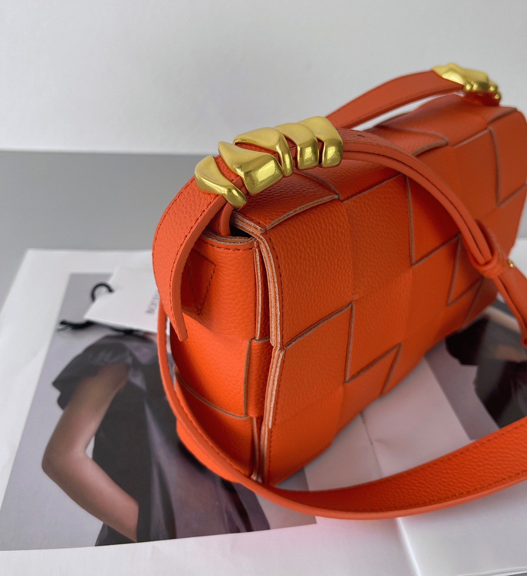 Top Quality Knockoff Bottega Veneta Cassette Bag In Maple