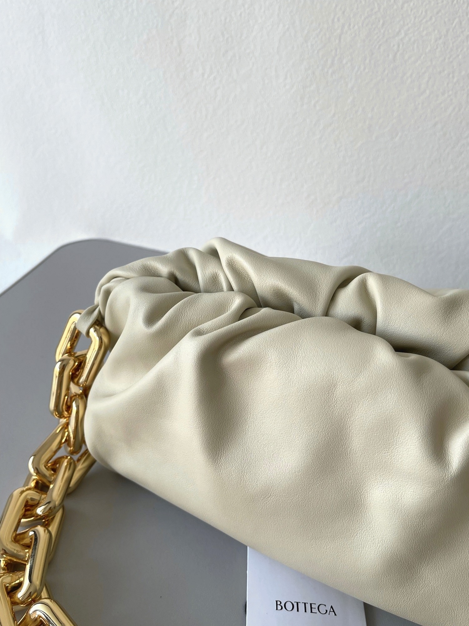 Fake Bottega Veneta The Chain Pouch Bag Plaster