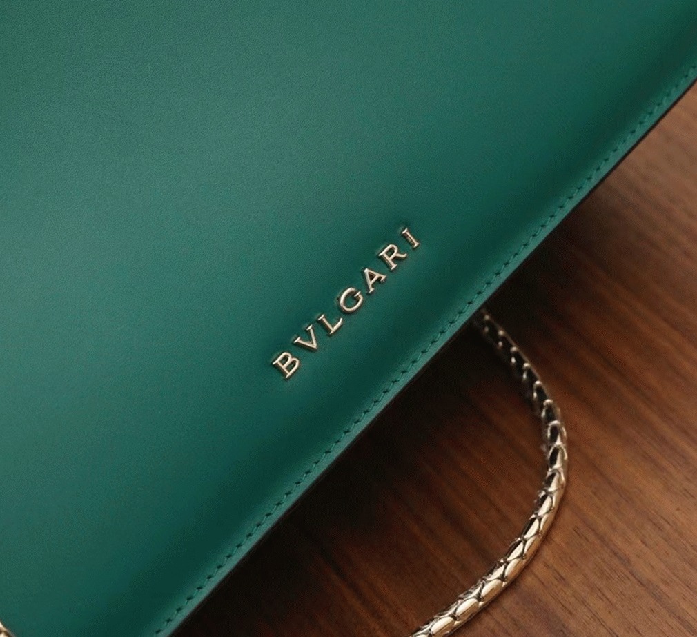 Replica Bvlgari Serpenti Forever Medium Shoulder Bag Green Calfskin