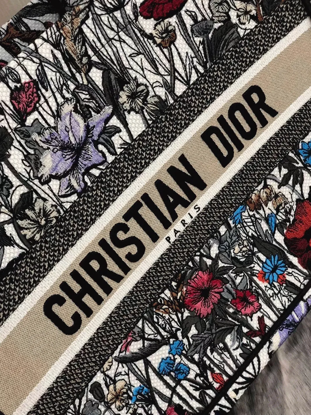 Dior Medium Book Tote Bag Imitation in Multicolor Mille Fleurs Embroidery