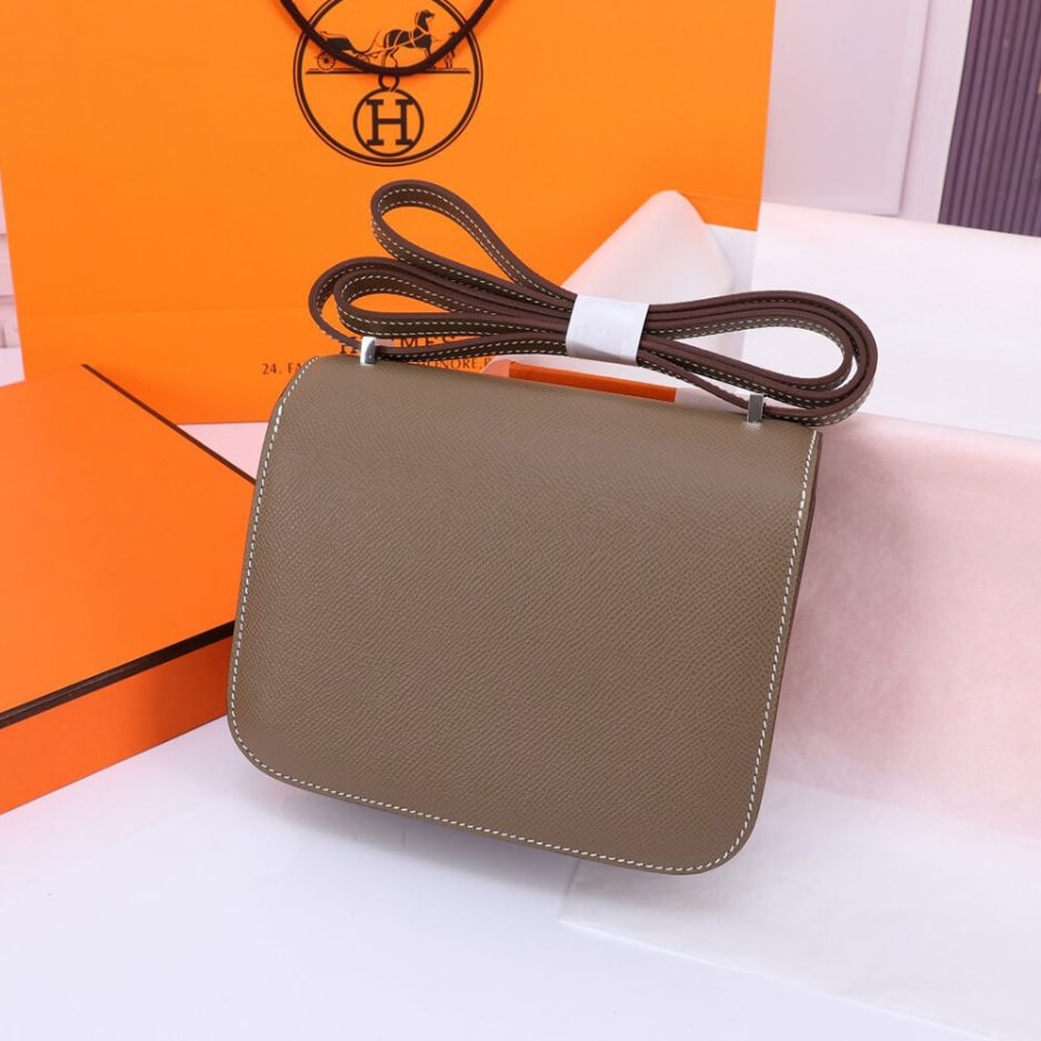 Hermes Constance 18