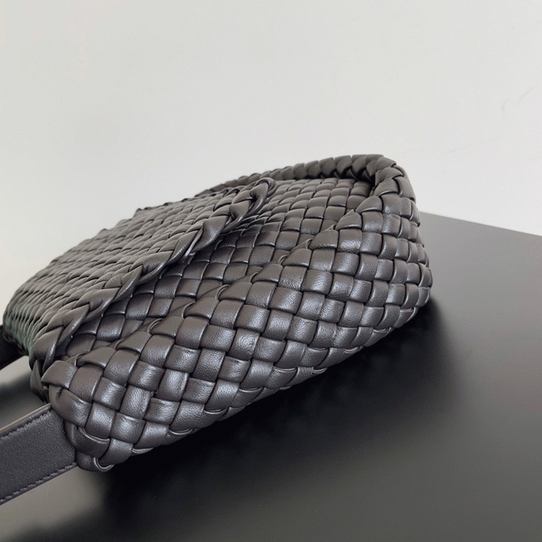 Fake Bottega Veneta Cobble Small Bag Fondant
