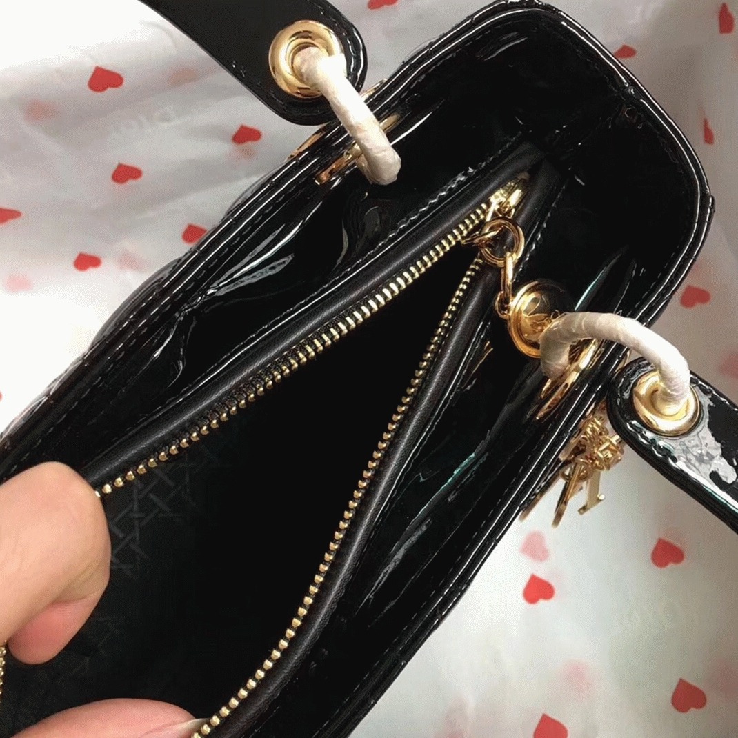 Dior Lady Dior Medium Bag Knockoff in Black