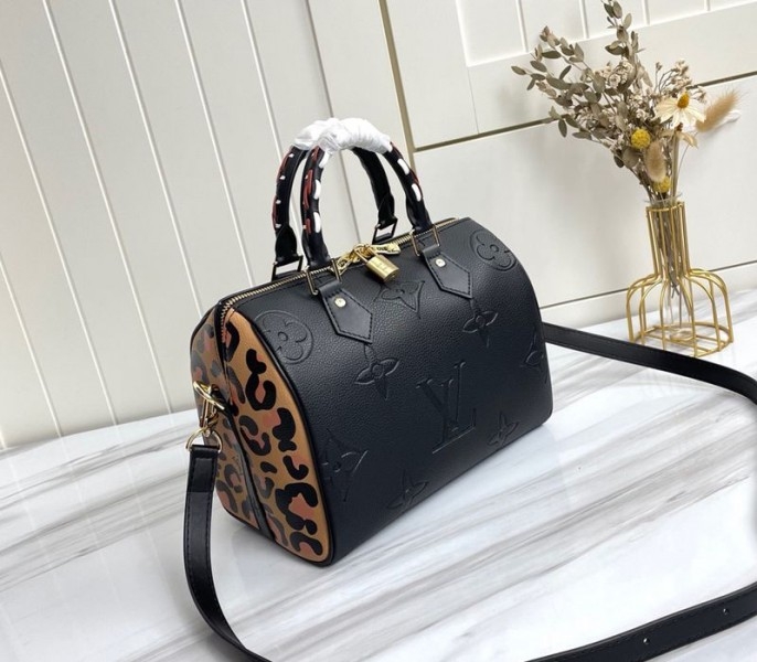Louis Vuitton Monogram Empreinte Wild At Heart Speedy 25 Bandouliere Handbag In Black