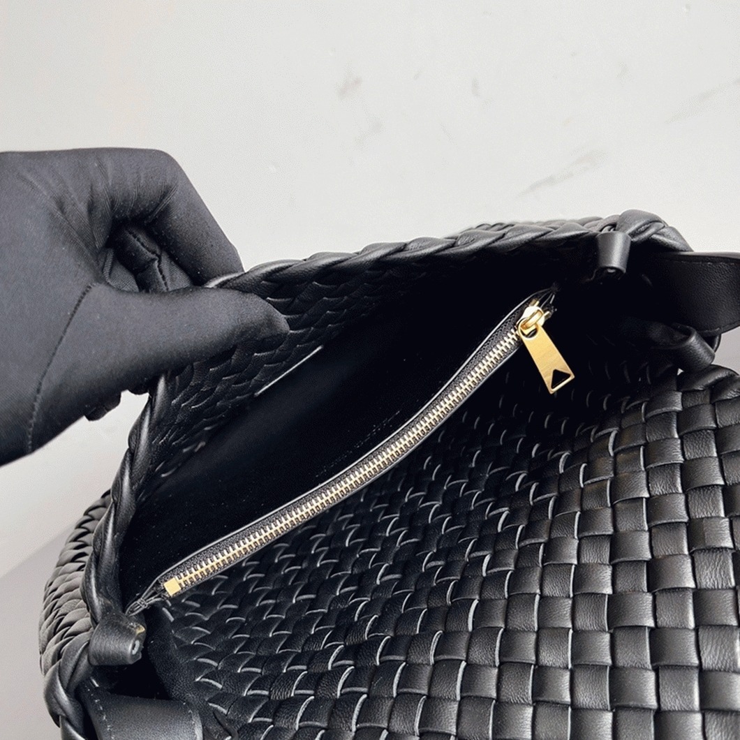 Replica Bottega Veneta Cobble Small Bag Black
