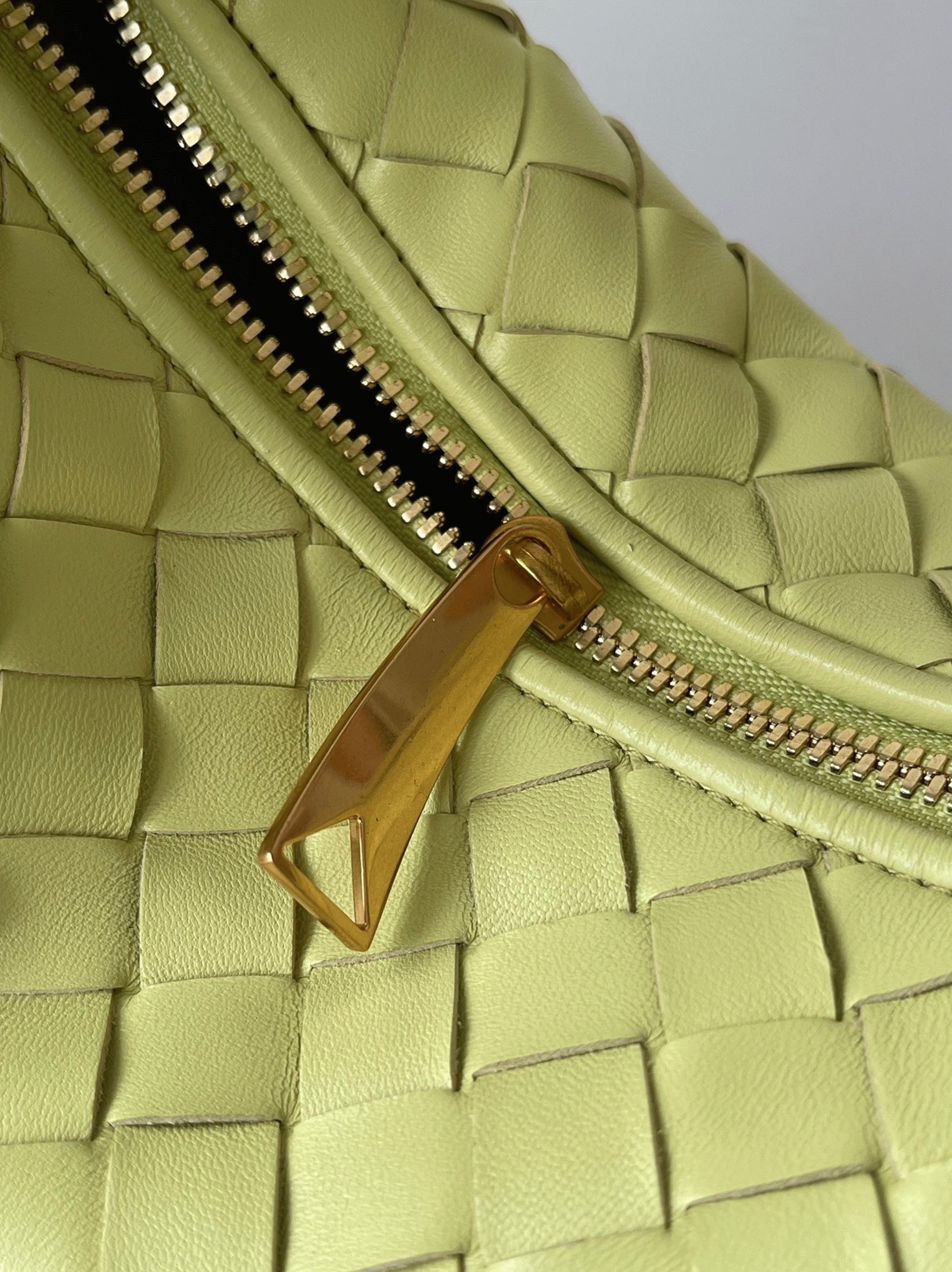 Fake Bottega Veneta BV Jodie Mini Bag Kiwi