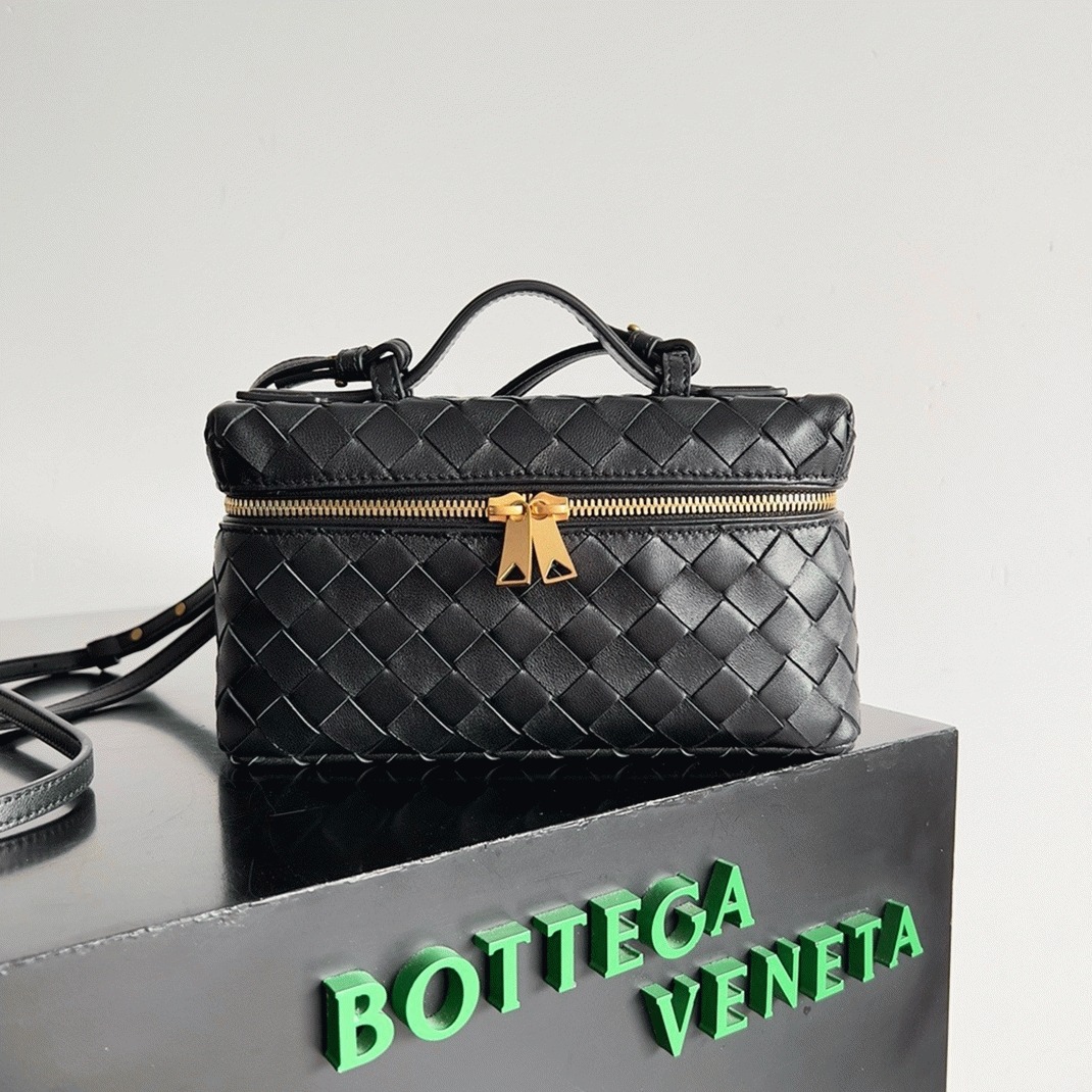 Replica Bottega Veneta Bang Bang Vanity Case Black
