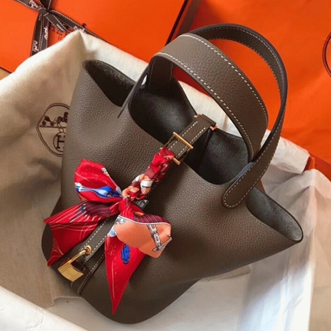 Taupe best replica Hermes Picotin Lock 22cm handbag