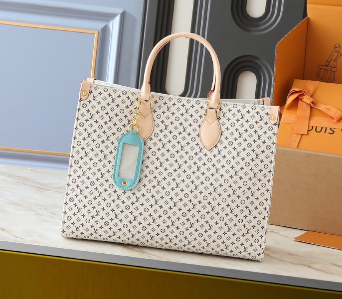 Romance OnTheGo MM In Sand And Azure Blue