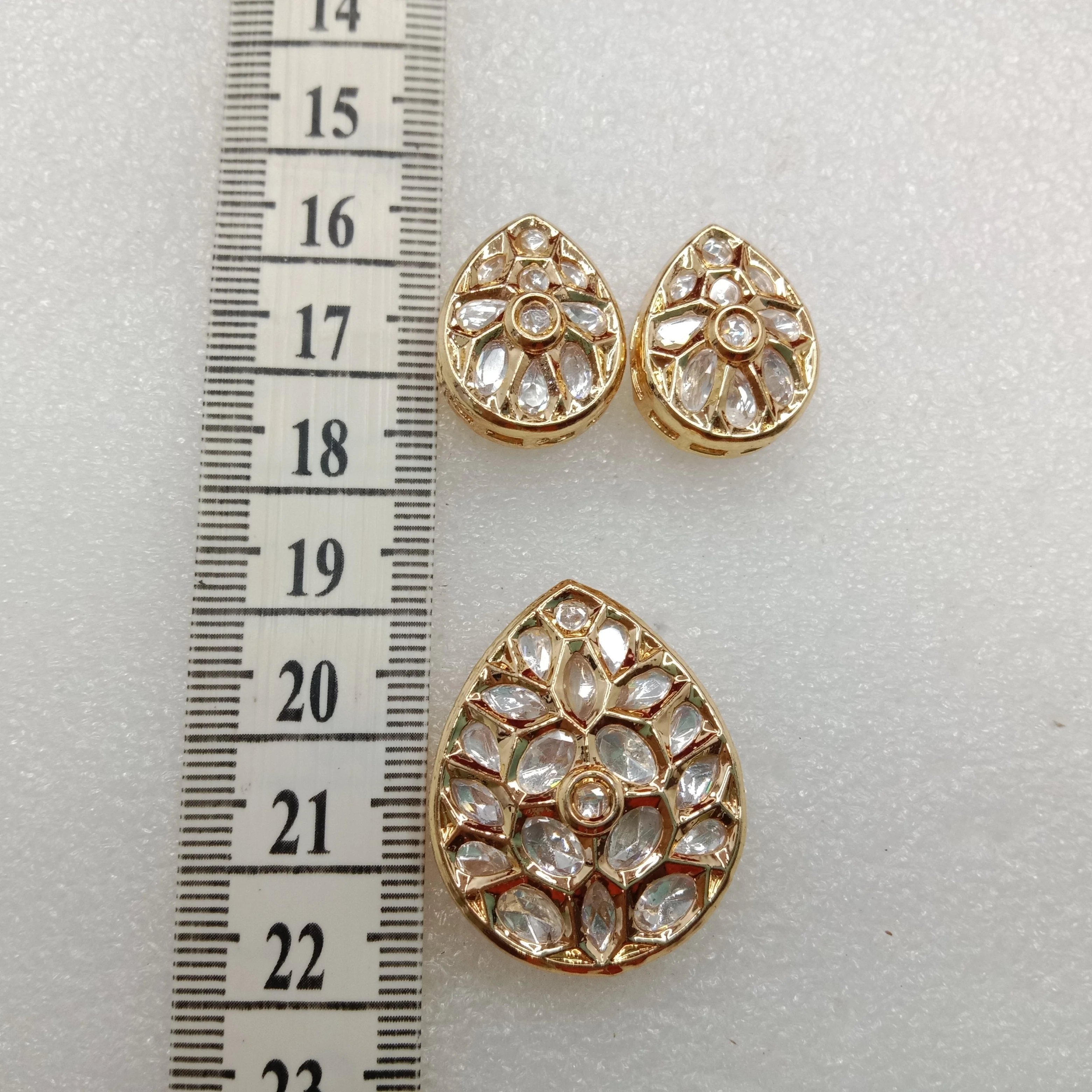 White (1set) high quality kundan pendant set drop shape 33mm(4cm)