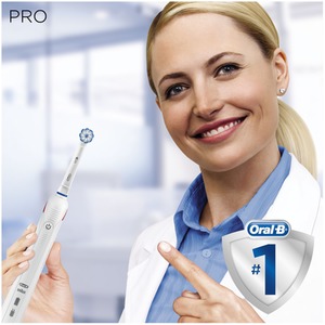 Oral B Pro 3 3000 Electric Toothbrush - White by Oral-B
