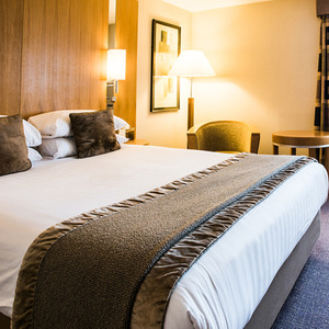 Overnight Spa Escape Experience Box - White by Buyagift