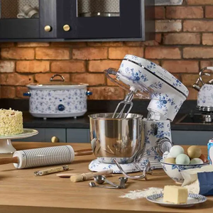 Laura Ashley 4.5L Stand Mixer China Rose - Blue by VQ