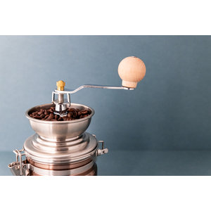 La Cafetire Copper-Effect Traditional Coffee Grinder - Copper by LA CAFETIERE