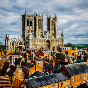 Historic Town and City Escape Gift Experience - Red by Find Me A Gift